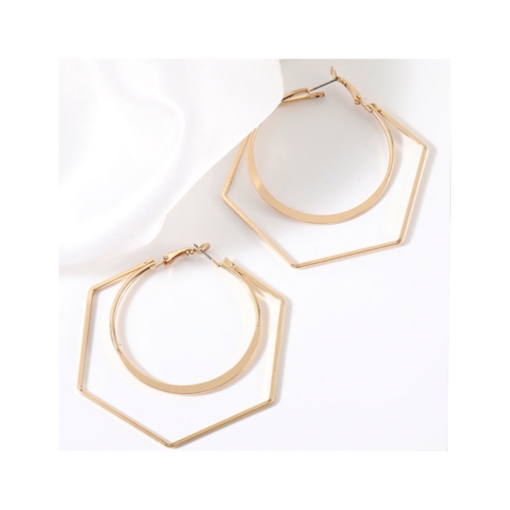 Geometric shape earrings - Picture 2 of 4